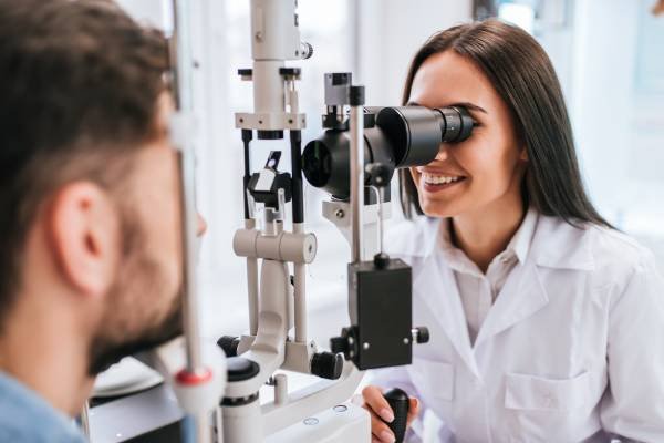 Comprehensive Eye Examination